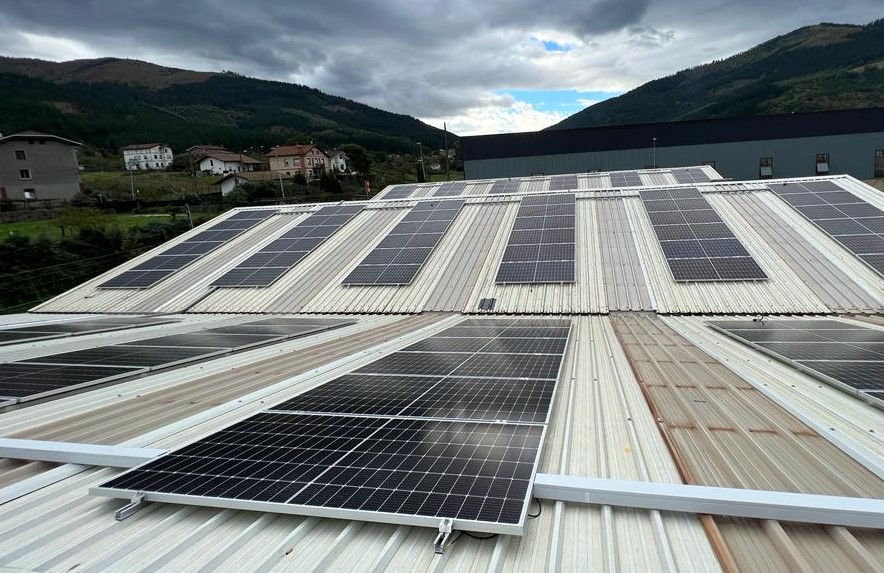 AMETS PRODUCTIVE PROCESS MORE SUSTAINABLE THROUGH PHOTOVOLTAIC INSTALLATION